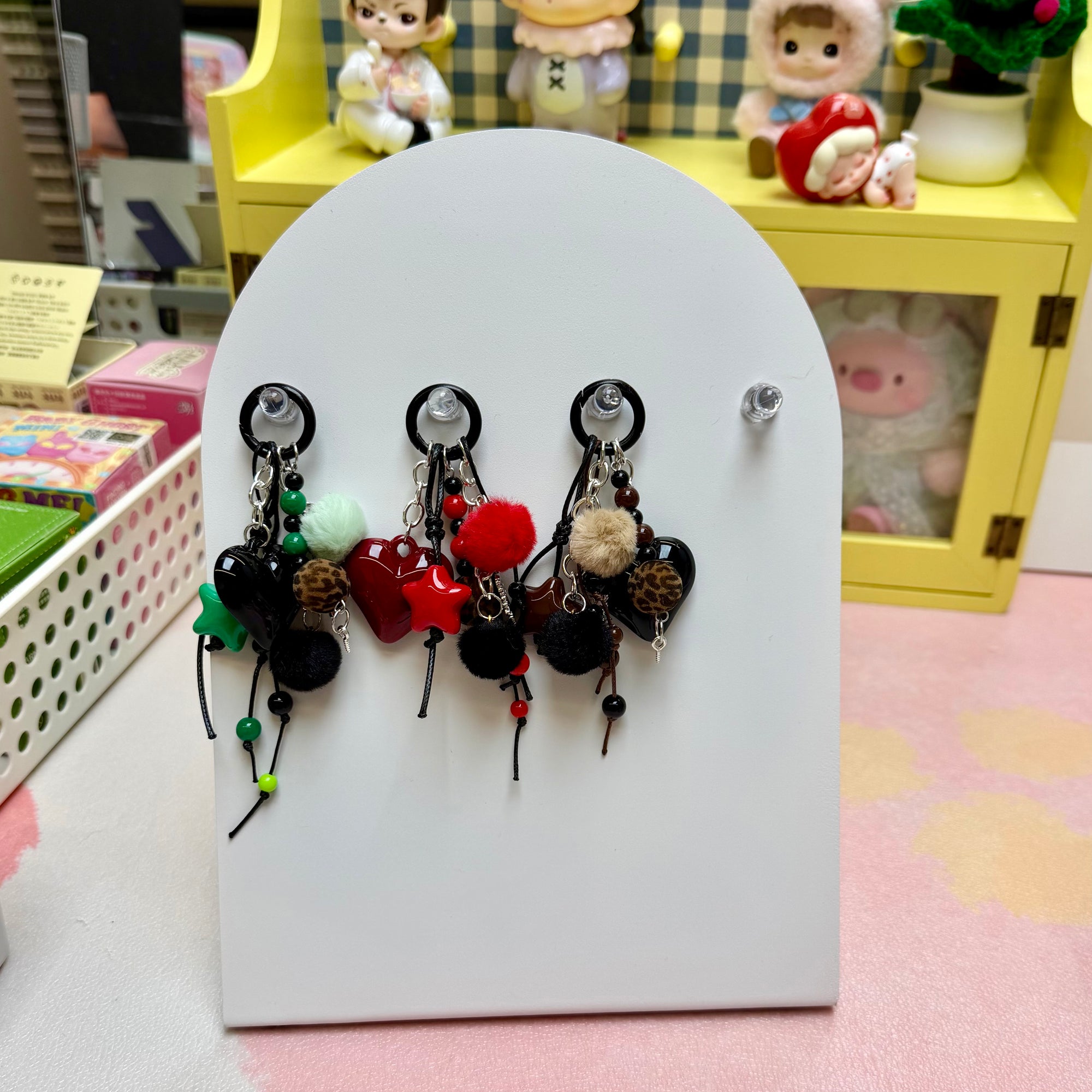 001. DIY Keychains【LIVE Streaming ONLY】